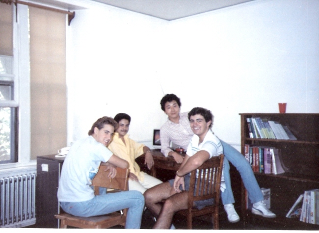 adj_Harvard University  Dorm inside.jpg